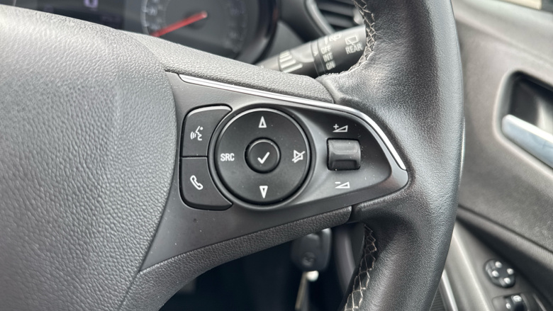 Vauxhall Crossland 1.2 Turbo SE 5dr Petrol Hatchback